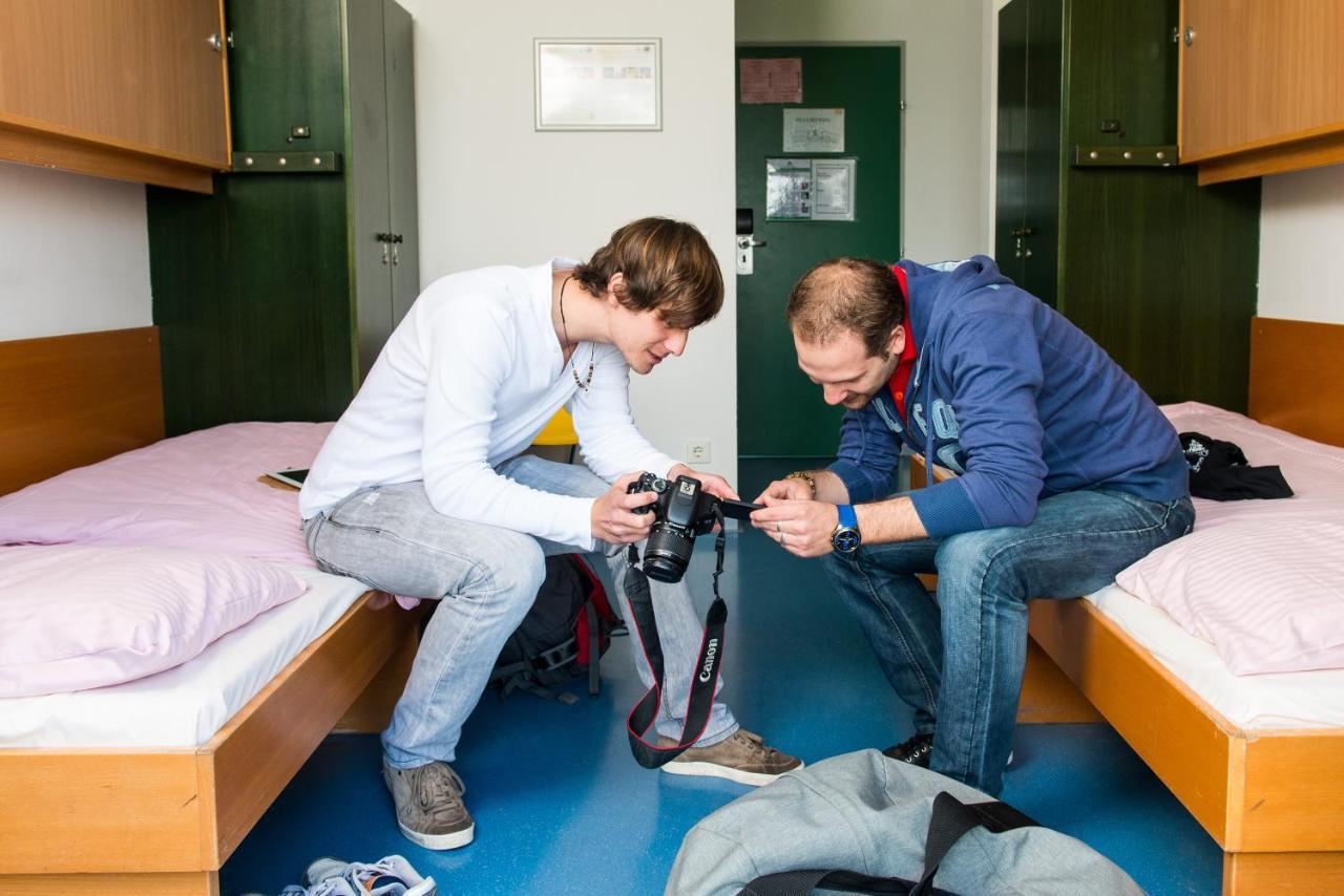 Palace Hostel Viena Cameră foto